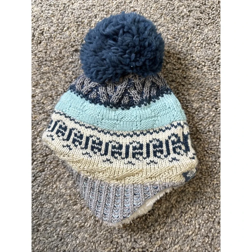 NWT $30 North Face Blue & Beige Baby Fairisle‎ Beanie 0-6 months